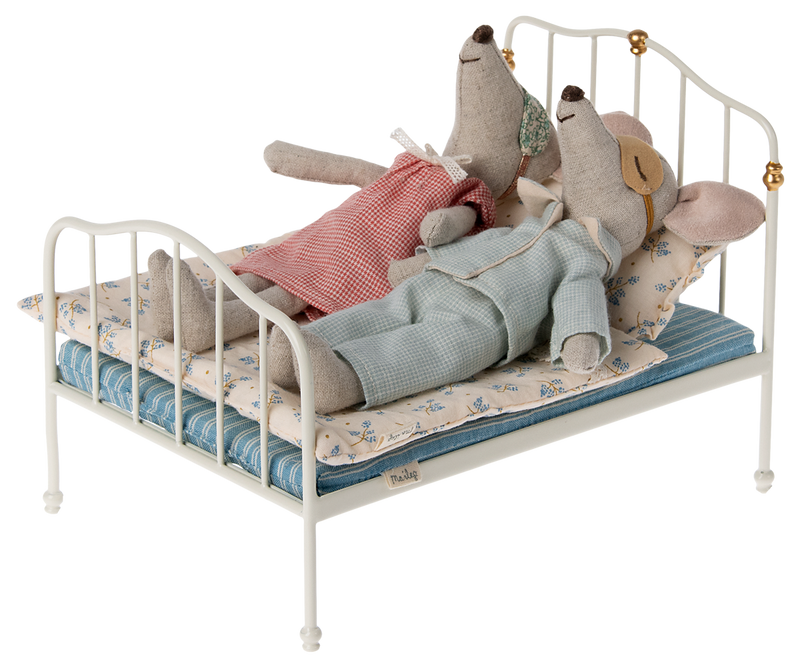 Bed, Parent Mouse | Off White