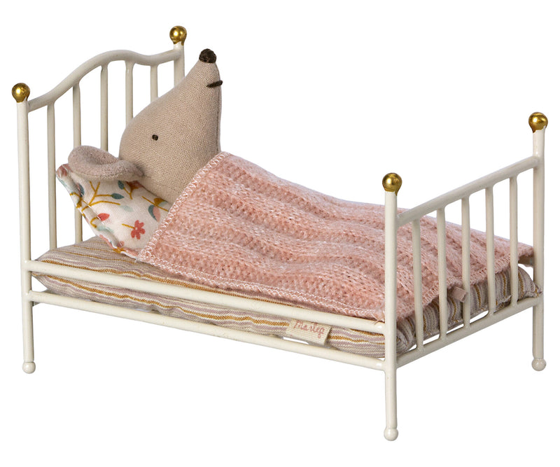 Vintage Bed, Mouse | Off-White